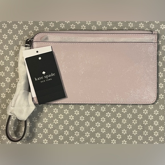 Kate Spade Zip Pouch Wristlet Lilac Moon card holder NWT in package - Picture 4 of 6